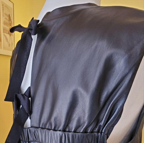 Phillip Lim Black Leather mini-dress size 6 - Picture 5 of 11